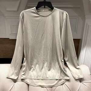 BN:  POLARTEC GEN III ECWCS Cold Weather Long Sleeve Undershirt Men’s Medium